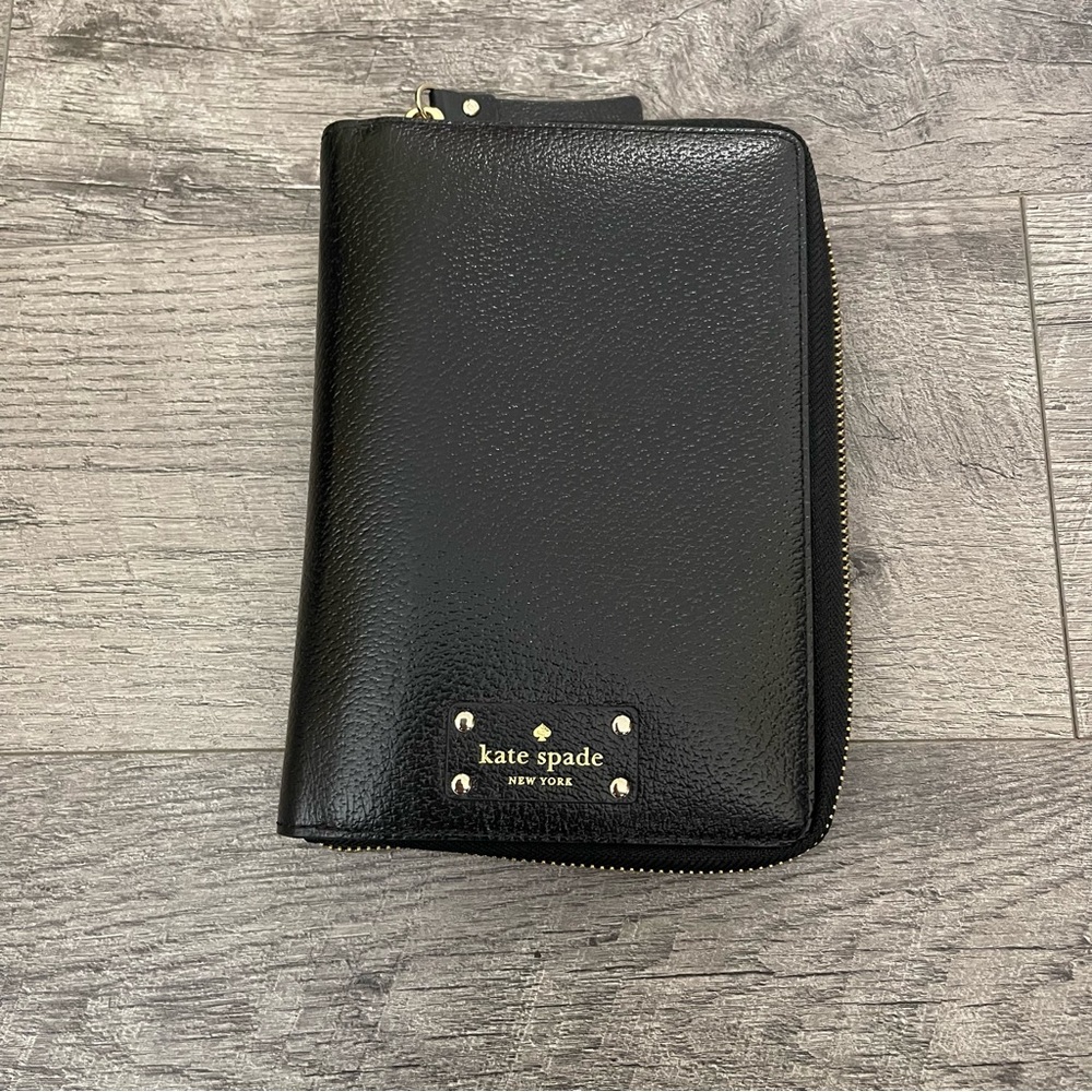 Kate Spade Wellesley Black Leather Zip Around Personal Organizer Planner